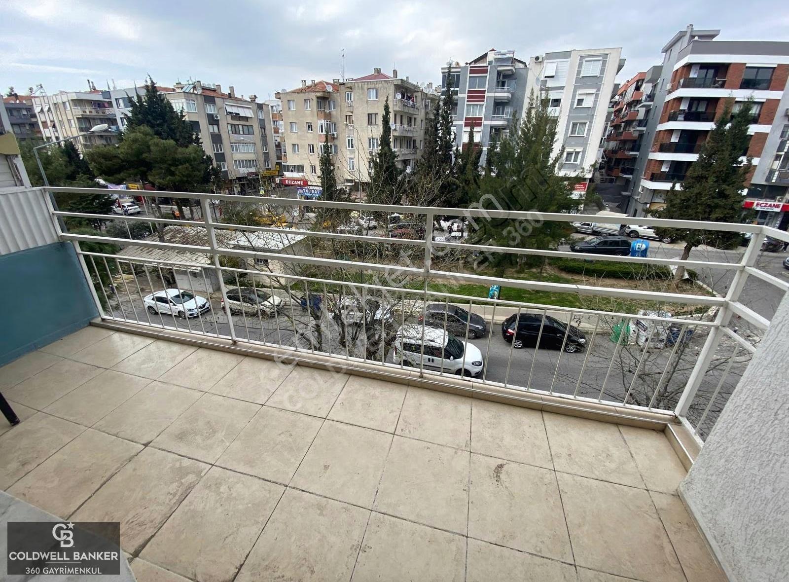 Buca Yiğitler Mah. 3+1 Ara Kat D.gazlı Kiralık Daire - Görsel 12