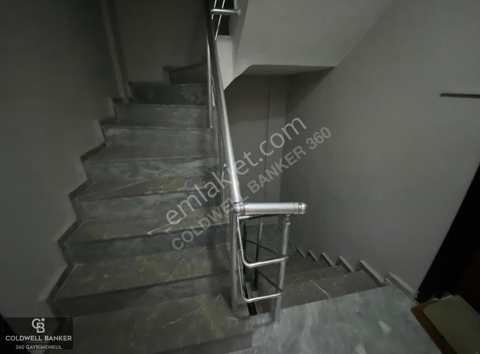 Buca Yiğitler Mah. 3+1 Ara Kat D.gazlı Kiralık Daire - Görsel 18