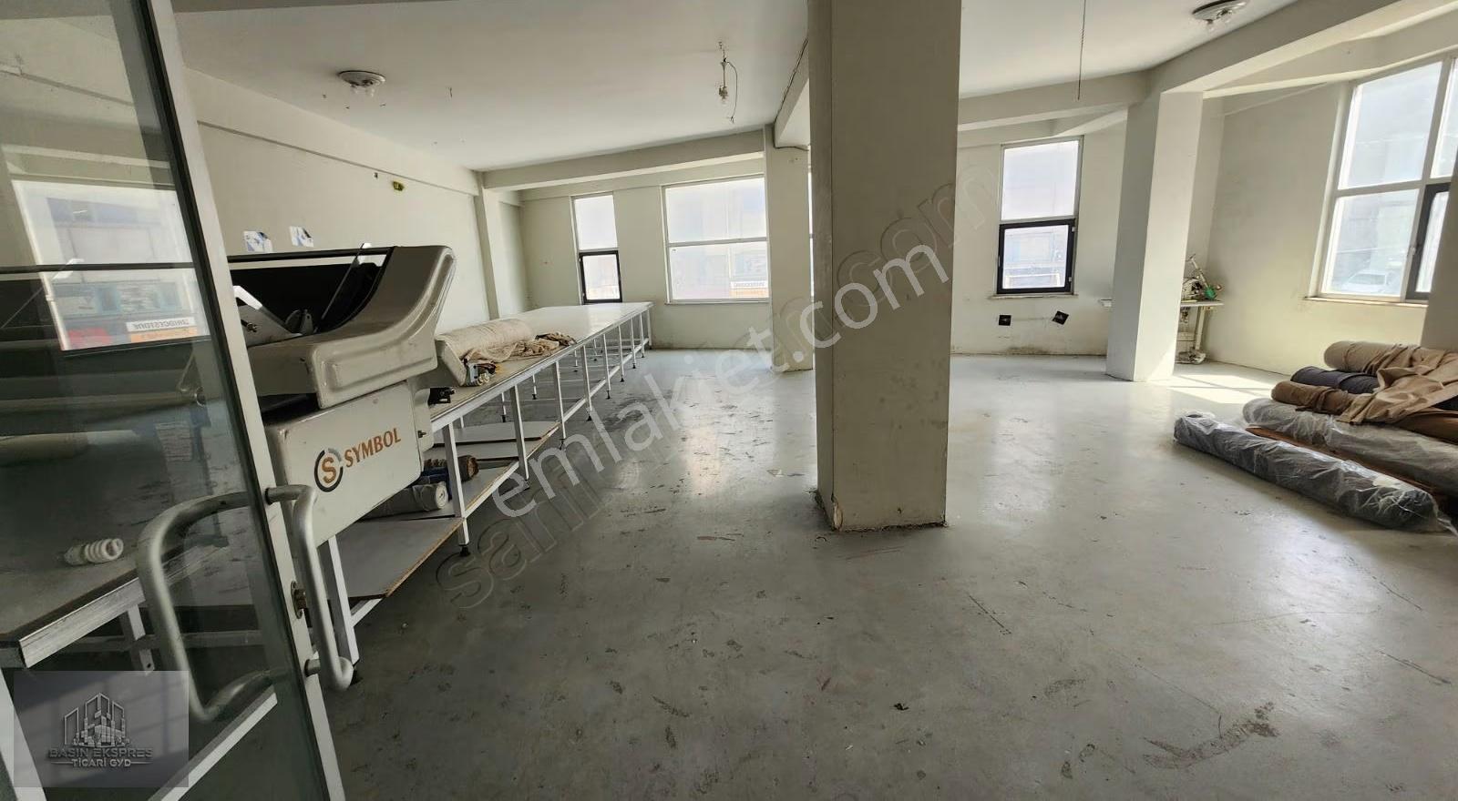 Enes Yeterden Cadde Üzerinde 600 M2 Kısmen Müstakil Plaza Ofis - Görsel 19