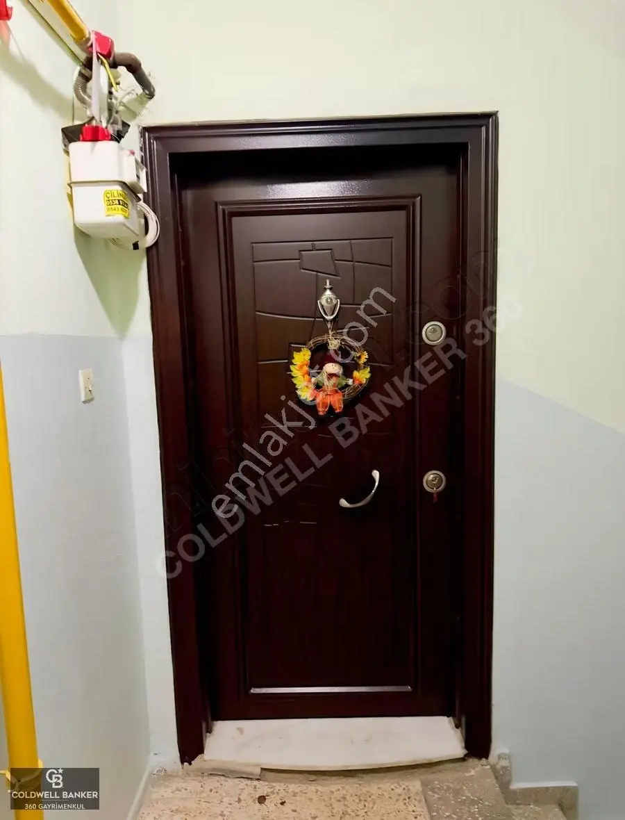 Şirinyer İşçievlerinde Aile Yaşamına Uygun Nezih Kiralık Daire - Görsel 3