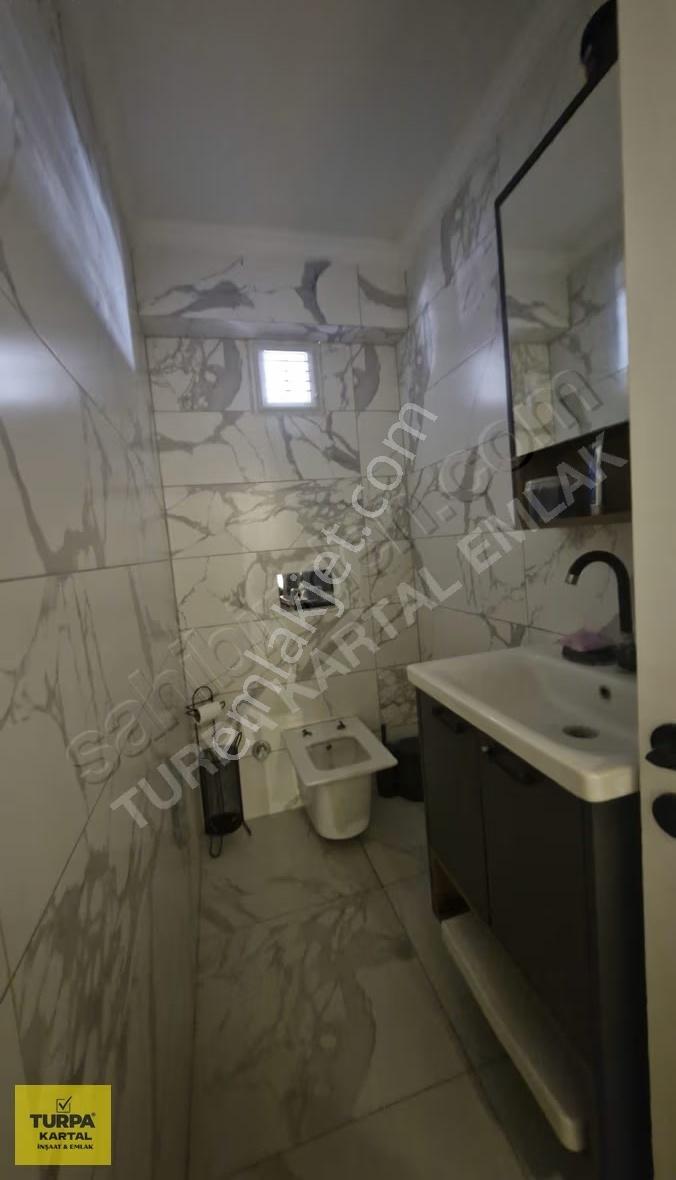 Aydın Didim'de Kent Meydanı Karşısında Kiralık Dükkan - Görsel 11