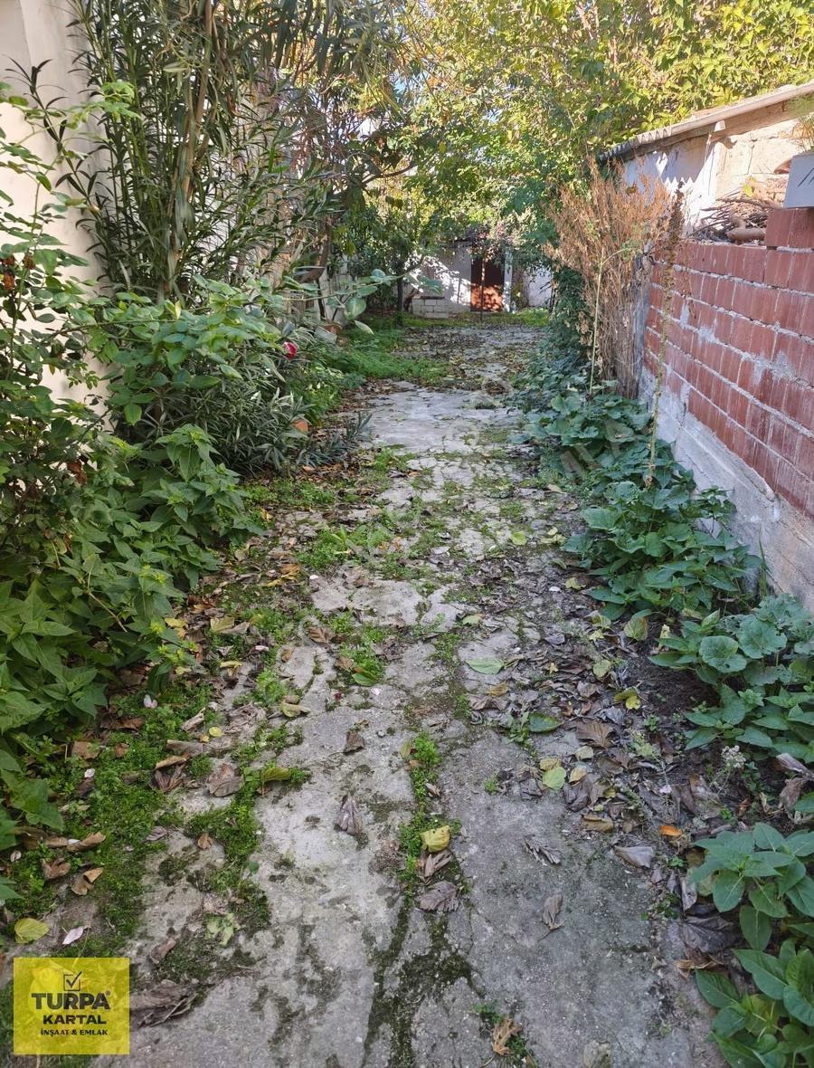 Didim Akyeniköyde Satılık Köy Evi - Görsel 12