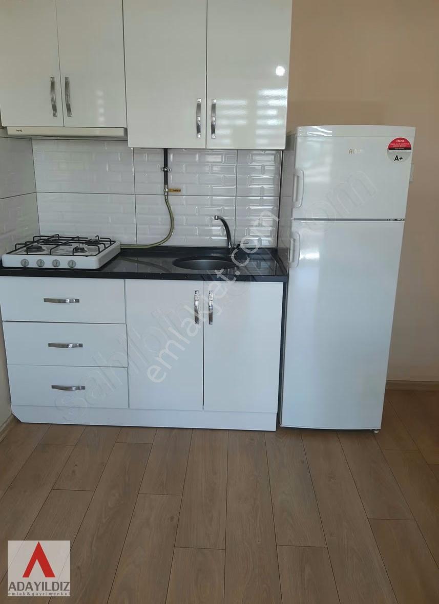Adapazarı Merkezde Abonelikler Açık Eşyalı Kiralık 1+1 Daireler - Görsel 8