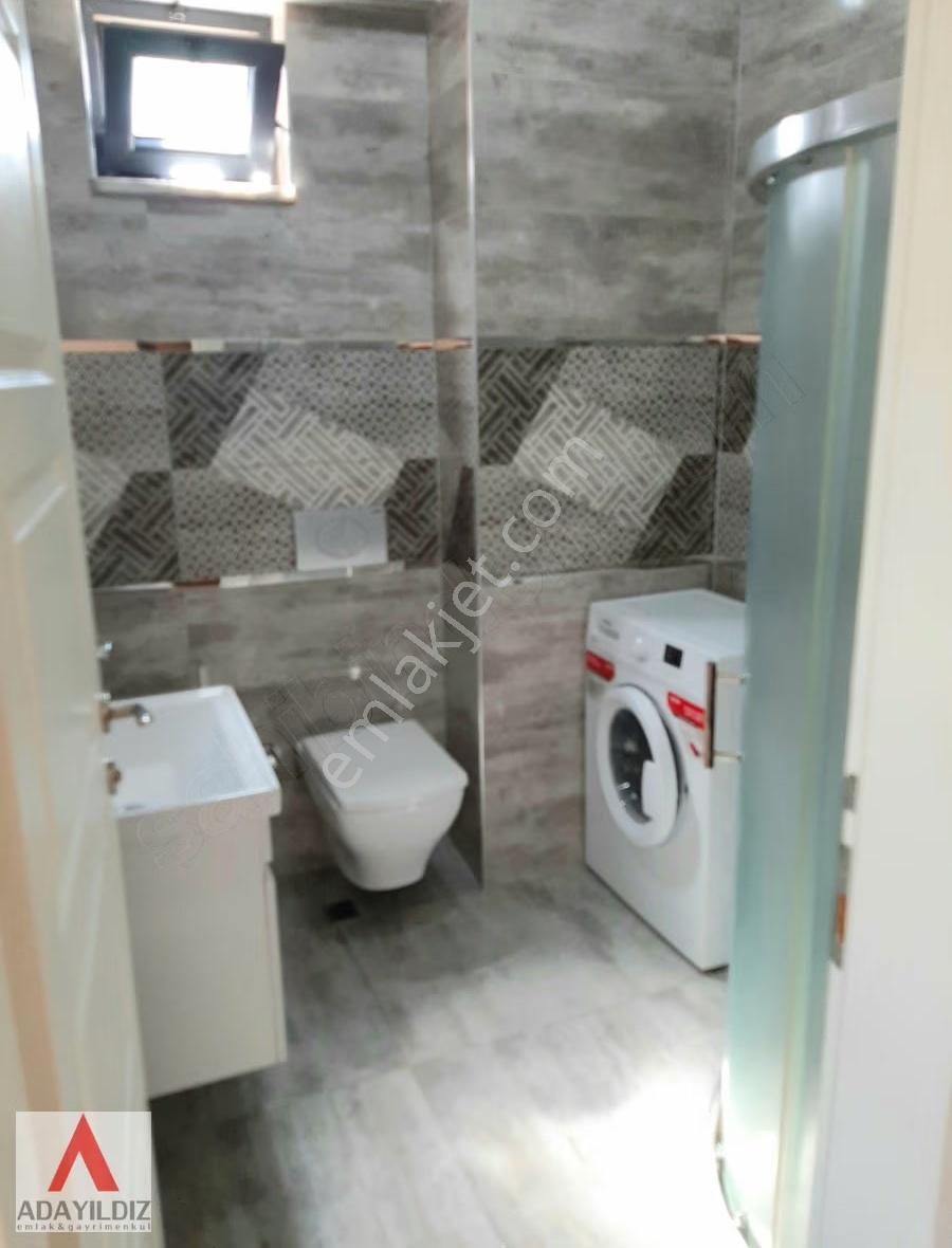 Adapazarı Merkezde Abonelikler Açık Eşyalı Kiralık 1+1 Daireler - Görsel 15
