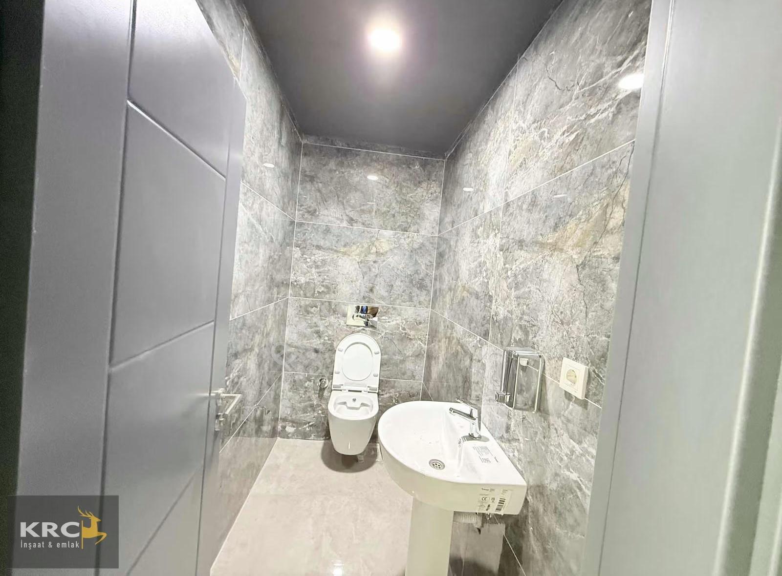 Başakşehir İkitelli Som Tiç Merkezi 2 Satılık 4 Katlı 530 M2 - Görsel 5