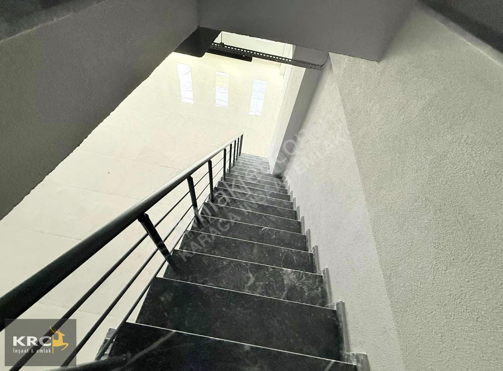 Başakşehir İkitelli Som Tiç Merkezi 2 Satılık 4 Katlı 530 M2 - Görsel 11
