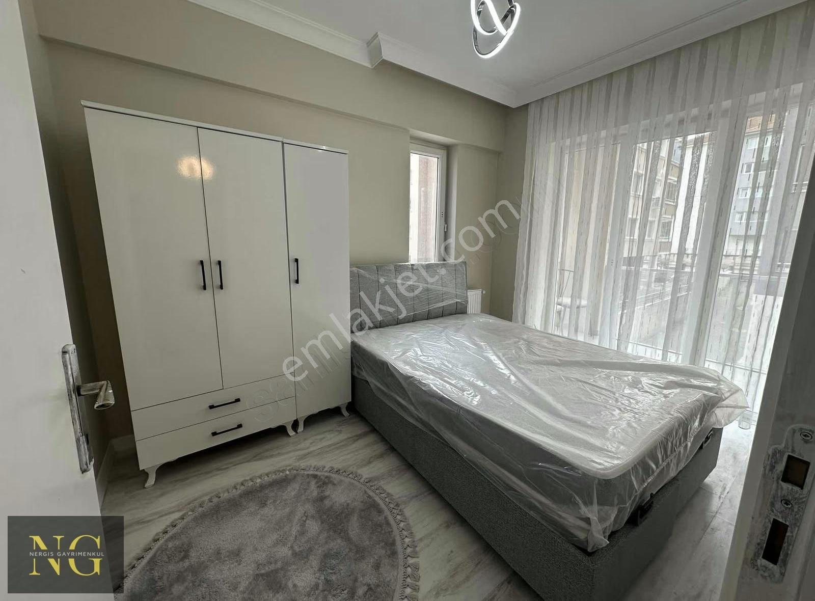 Nergisden Kiralık 1+1 Site İçi Full Eşyalı Lüks Daire - Görsel 15