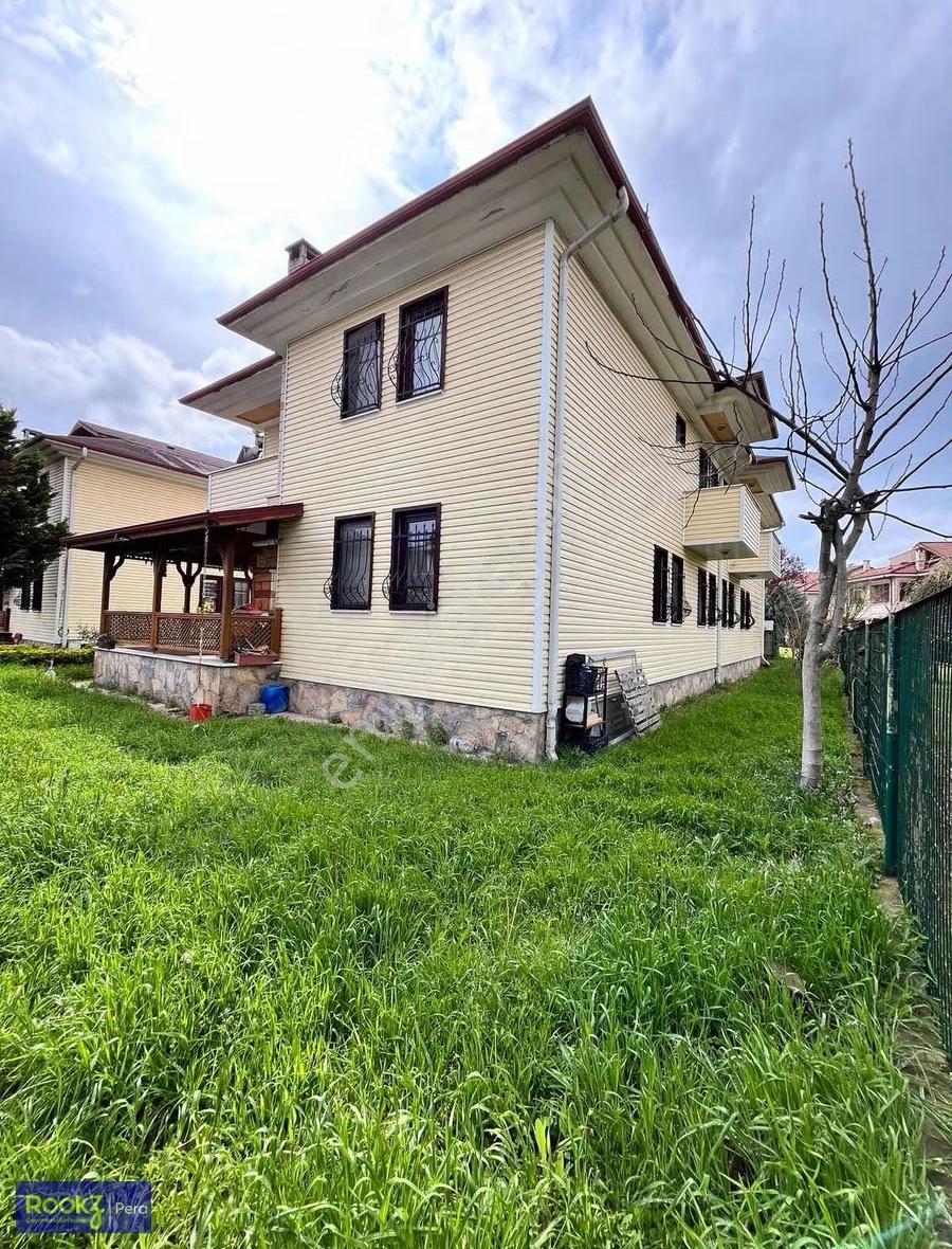 Serdivan Avm Karşısı Satılık 5+1 Triplex - Görsel 17