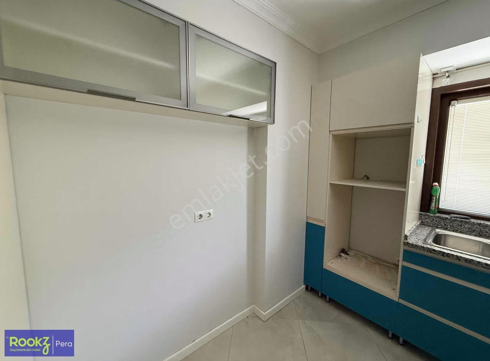 Serdivan Nazım Tan Konaklarında Kiralık 5+1 Daire - Görsel 27