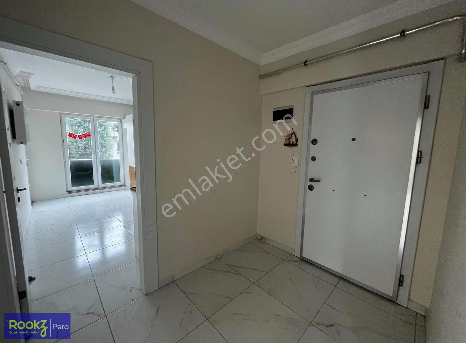 Erenler Merkezde Site İçi 3+1 Geniş Daire - Görsel 10