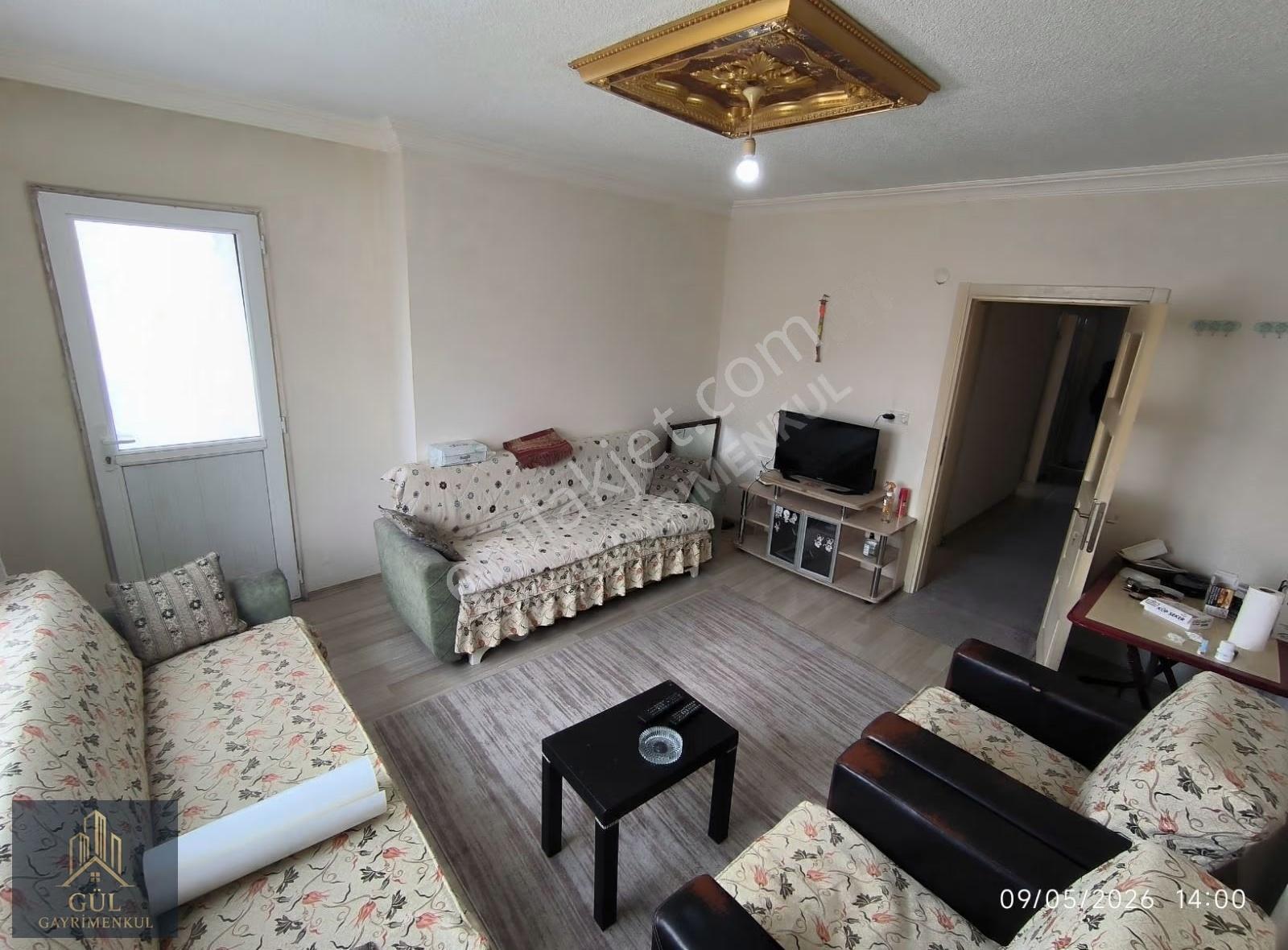 Kapaklı Merkezde Satılık 2+1 Daire (75m², Kiracılı)