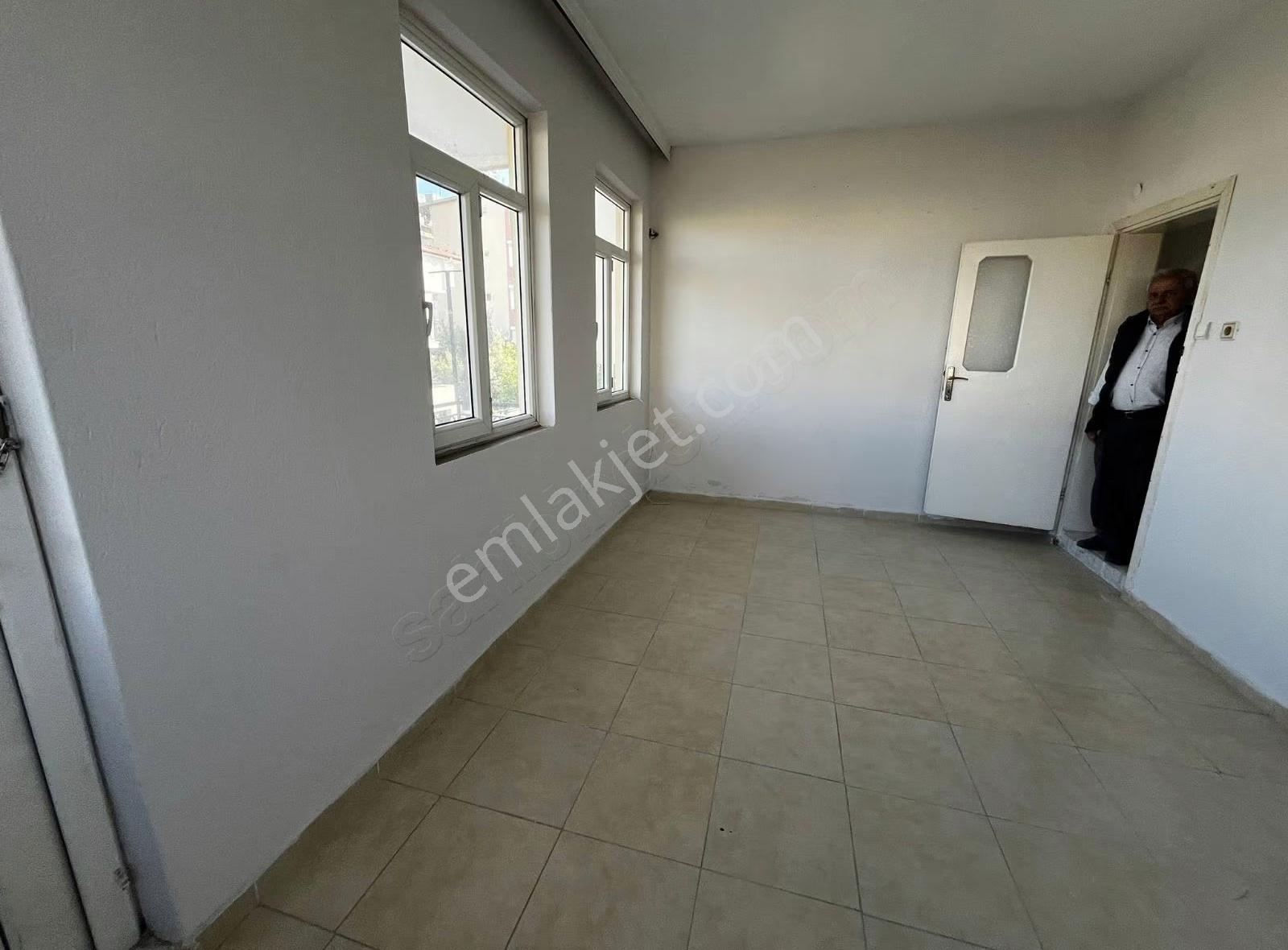 Öz Yıldız Emlak'tan Yayla Mahallesinde 3+1 Eşyasız Kiralık Daire - Görsel 11