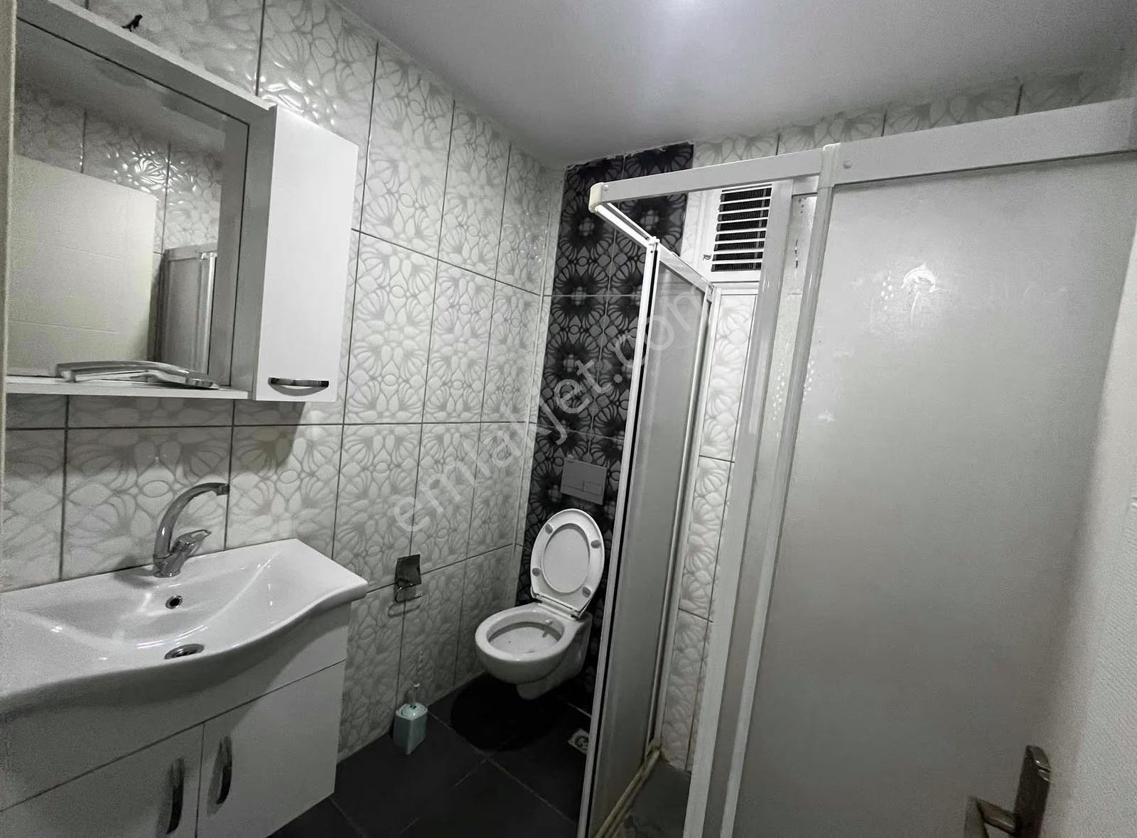 Özyıldız Emlaktan A.pazarcı Mah'sinde Eşyalı Kiralık 2+1 Daire - Görsel 17