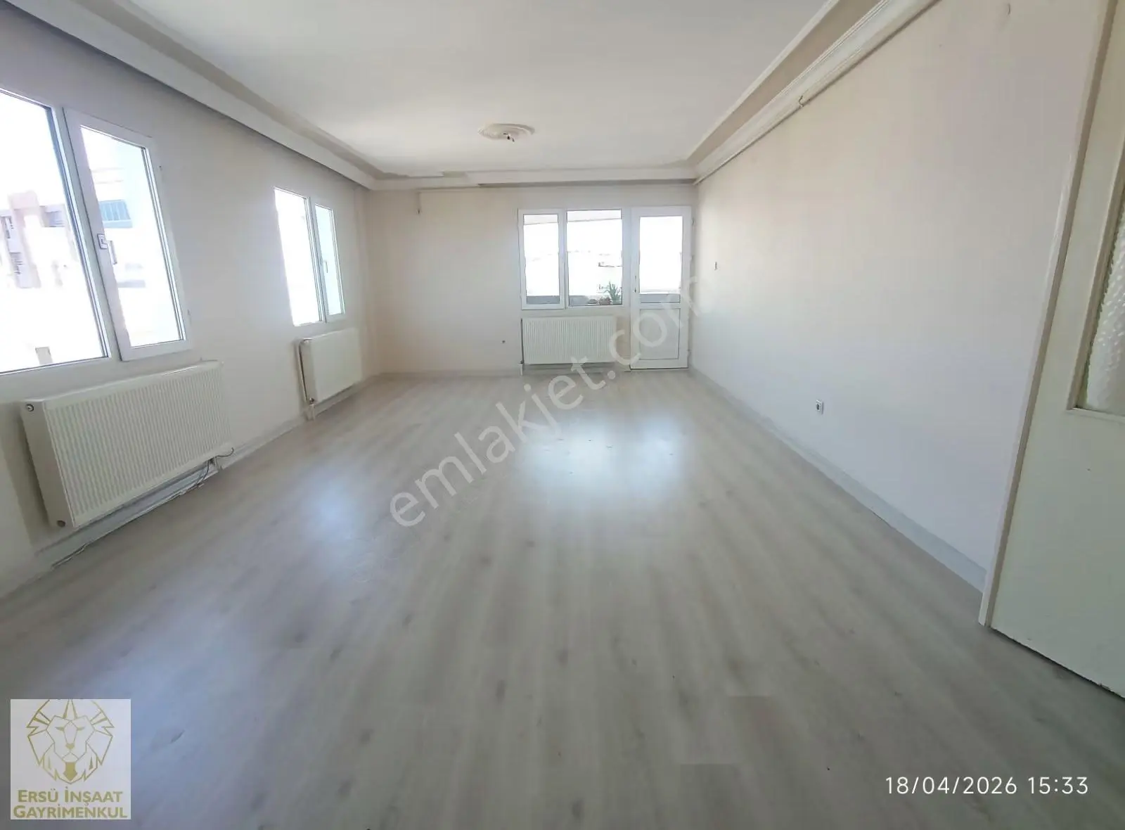 Ersü'den Geniş Park Manzaralı Doğalgazlı 3+1 Daire