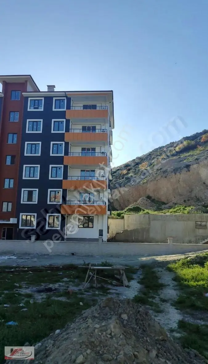 Pekgöz Emlak Tan Sıfır 3+1 Lüks Daire - Görsel 2