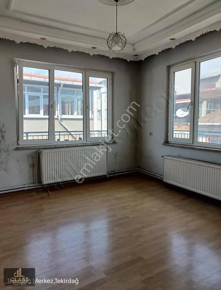 Class'tan Çınarlı Mah. Cadde Üzerinde Kiralık 3+1 Daire - Görsel 3