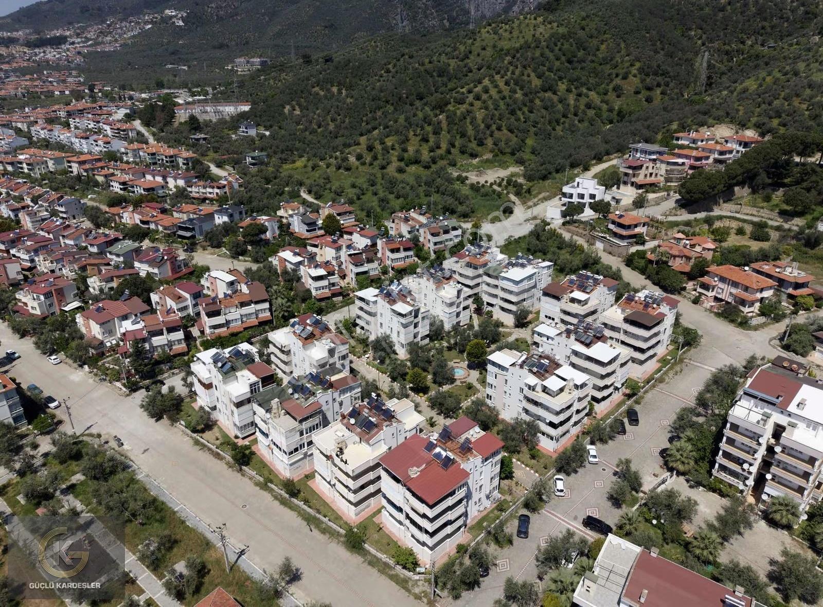 Güçlü Kardeşler Denize 100 Metre Full Manzaralı 3+1 Dubleks - Görsel 13
