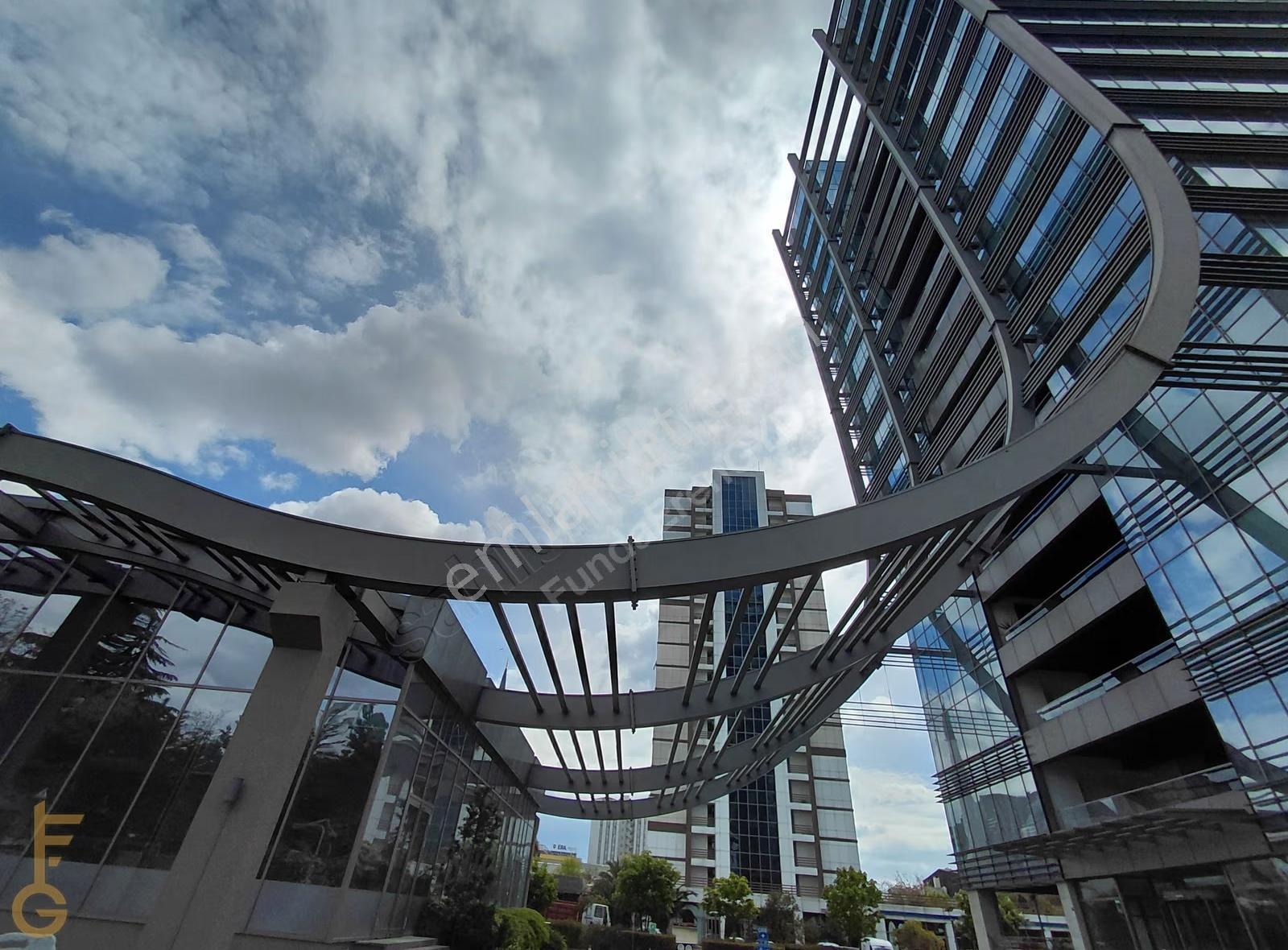 Monumento Kartal' Da Hazır Kiracılı 1+0 Satılık Ofis - Görsel 10