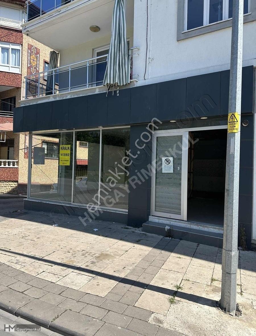 Hm Gayrimenkul'den Yeşilköy Caddesinde Kiralık 2 Katlı Dükkan - Görsel 2