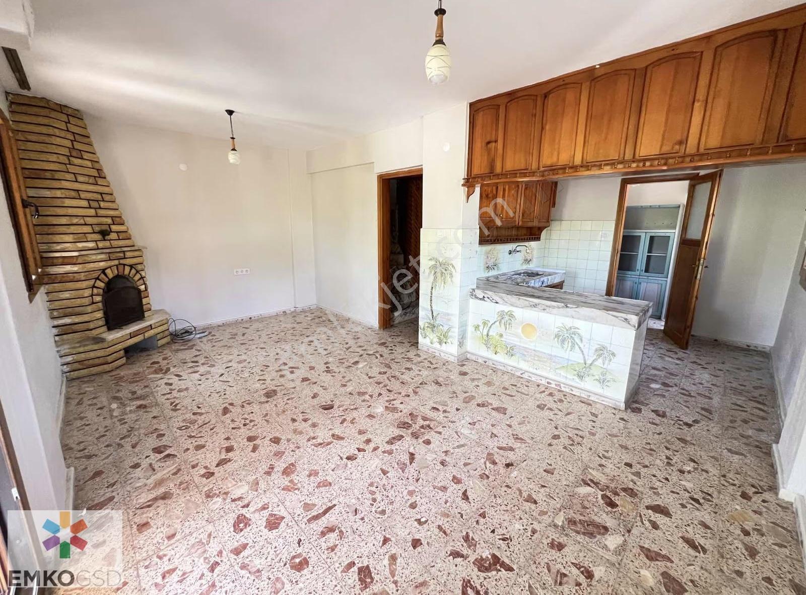 Denize 250 Metre Bahçeli Yaz Kış Kiralık Villa (emko) - Görsel 17
