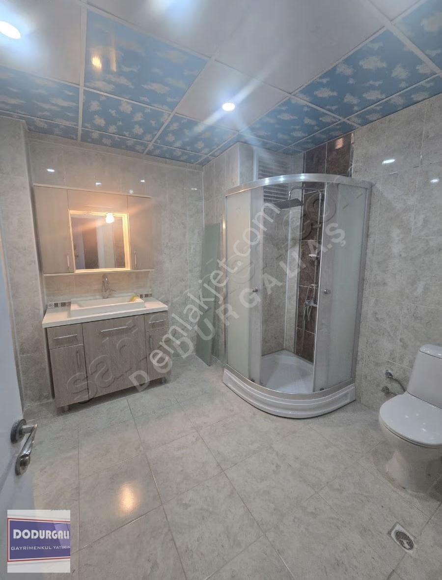 Pera Konakları'nda Deniz Manzaralı Kiralık 3+1 Daire (130m²) - Görsel 5