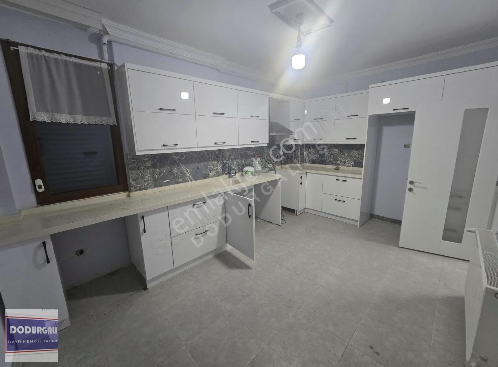 Pera Konakları'nda Deniz Manzaralı Kiralık 3+1 Daire (130m²) - Görsel 7