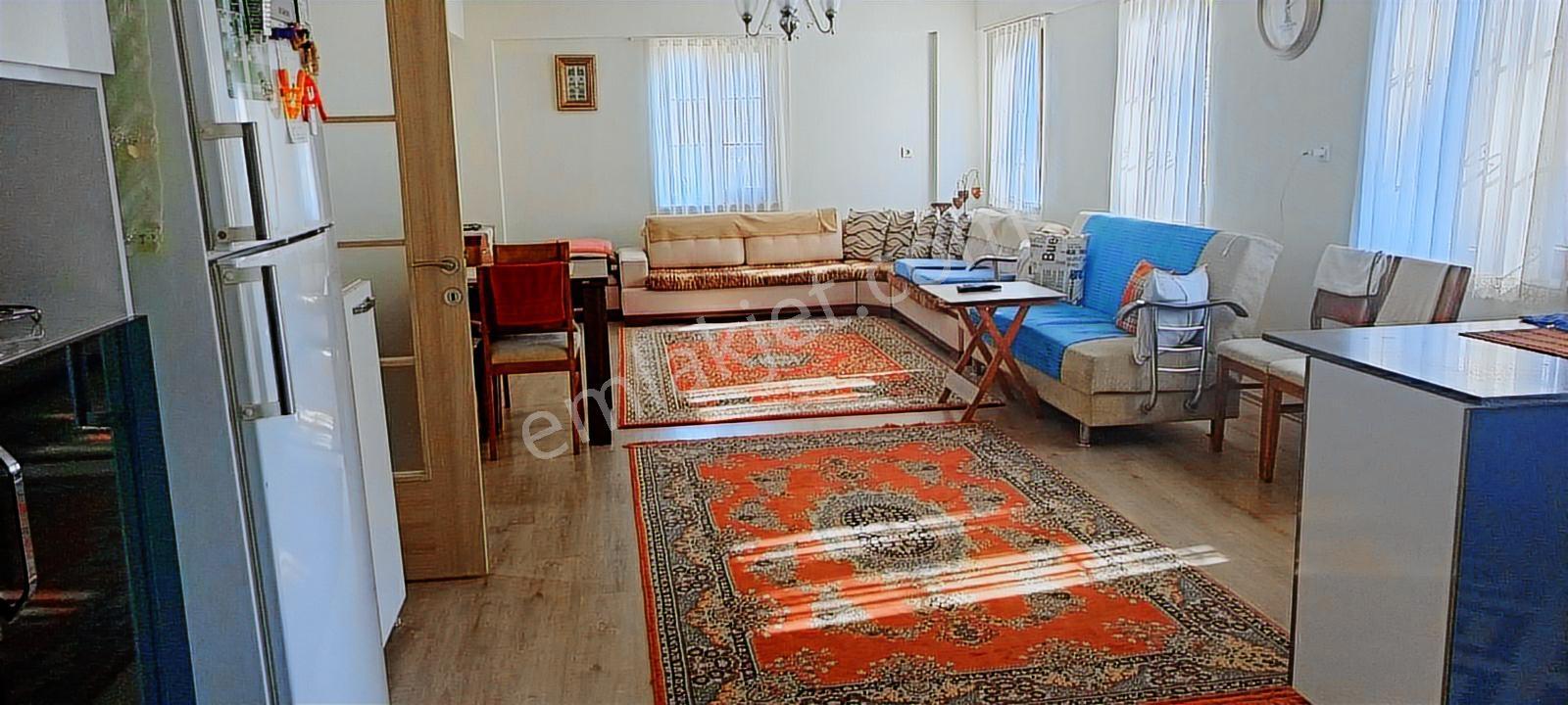 Bölgede Enucuz 834 M2 Arsada İskanlı 5+1 200 M2 Willa Hemen Tşn - Görsel 2