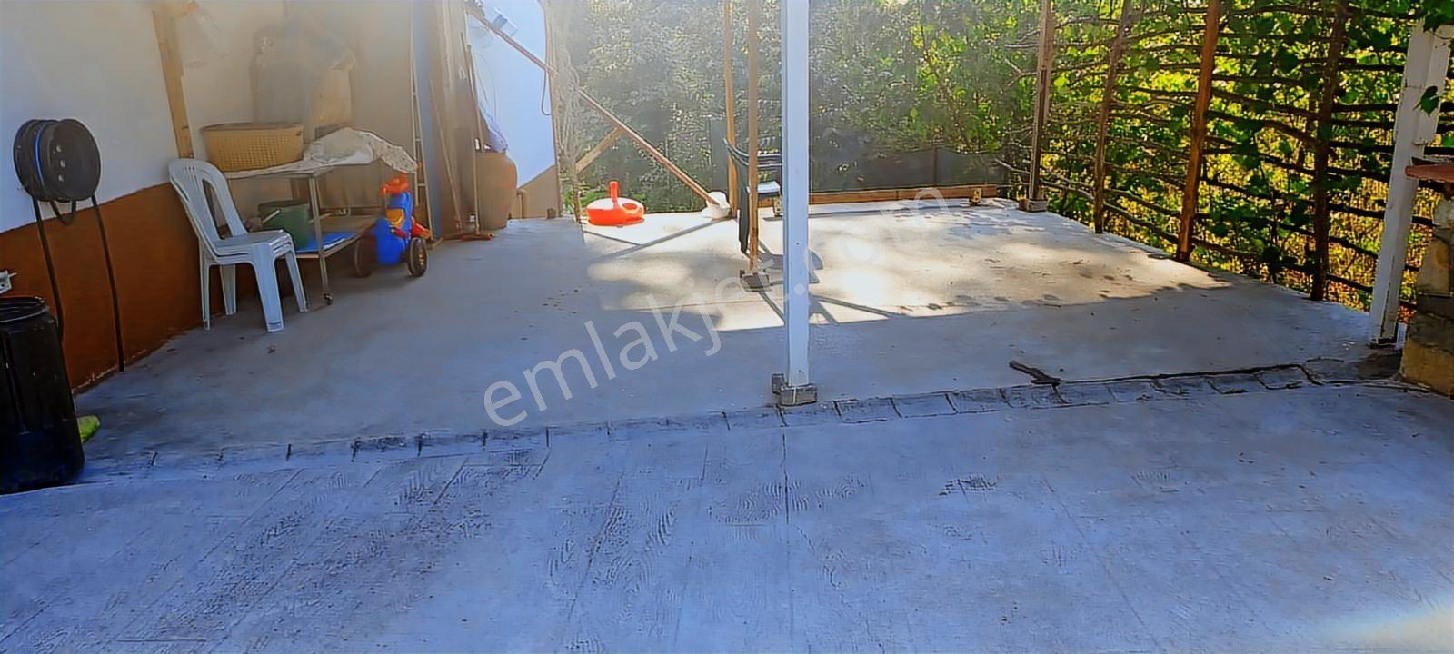 Bölgede Enucuz 834 M2 Arsada İskanlı 5+1 200 M2 Willa Hemen Tşn - Görsel 10