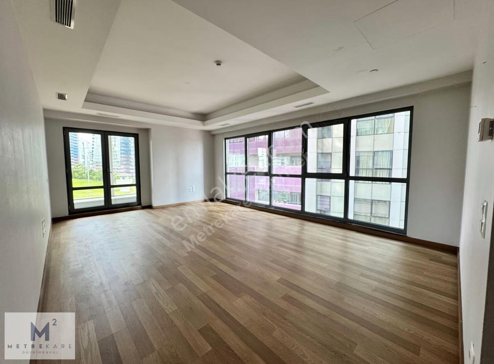 Ağaoğlu Maslak 1453 2+1 Boş Kiralık Kapalı Mutfak Daire