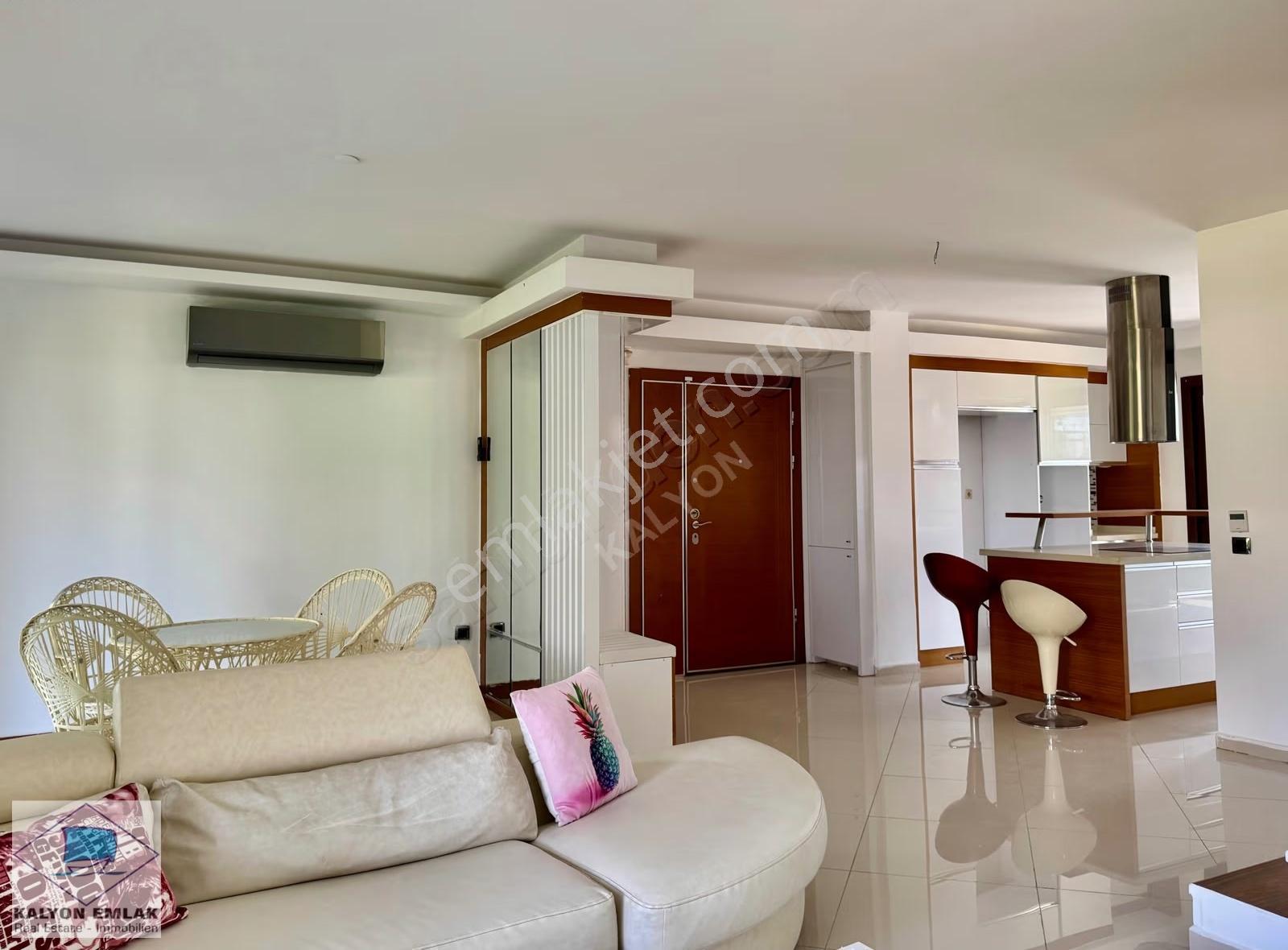 Kalyon'dan Alaçatıda Site İçerisinde Köşe Konum Avantajlı Villa - Görsel 12