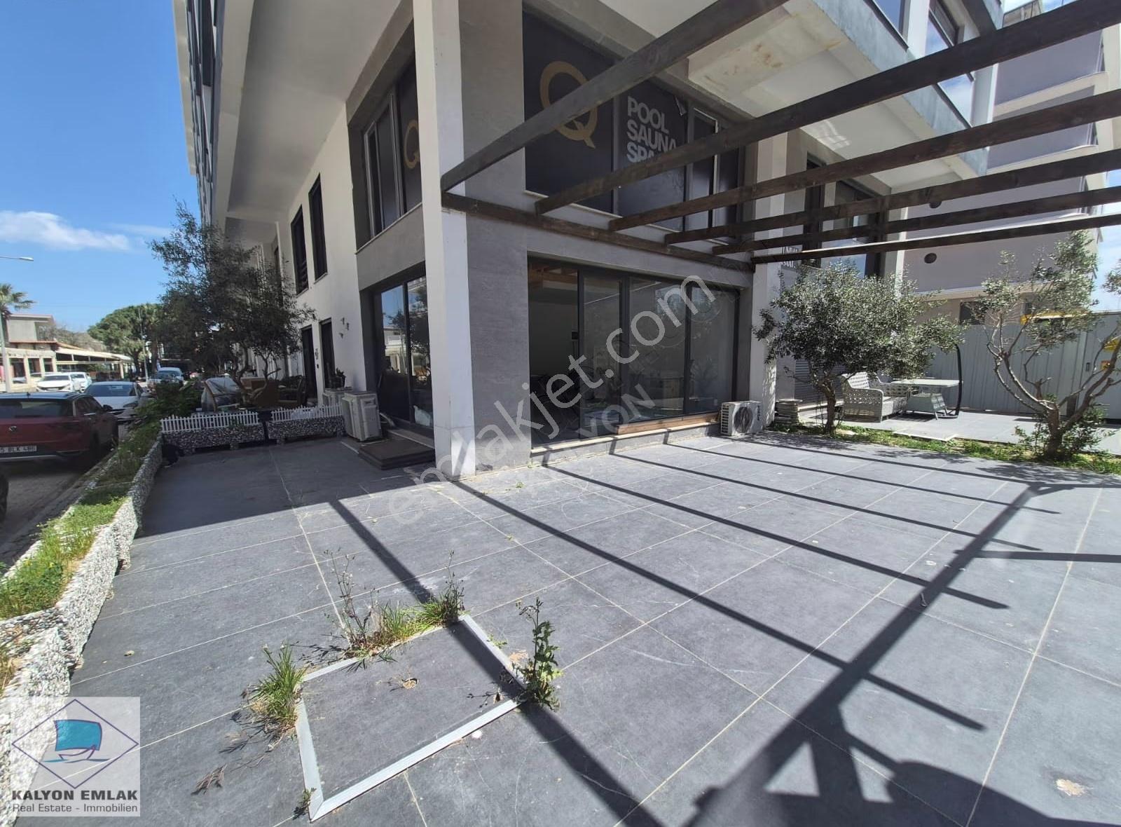 Çeşme Ilıca Da Kalyon'dan Kiralık Merkezi Konumda Fırsat Dükkan - Görsel 7