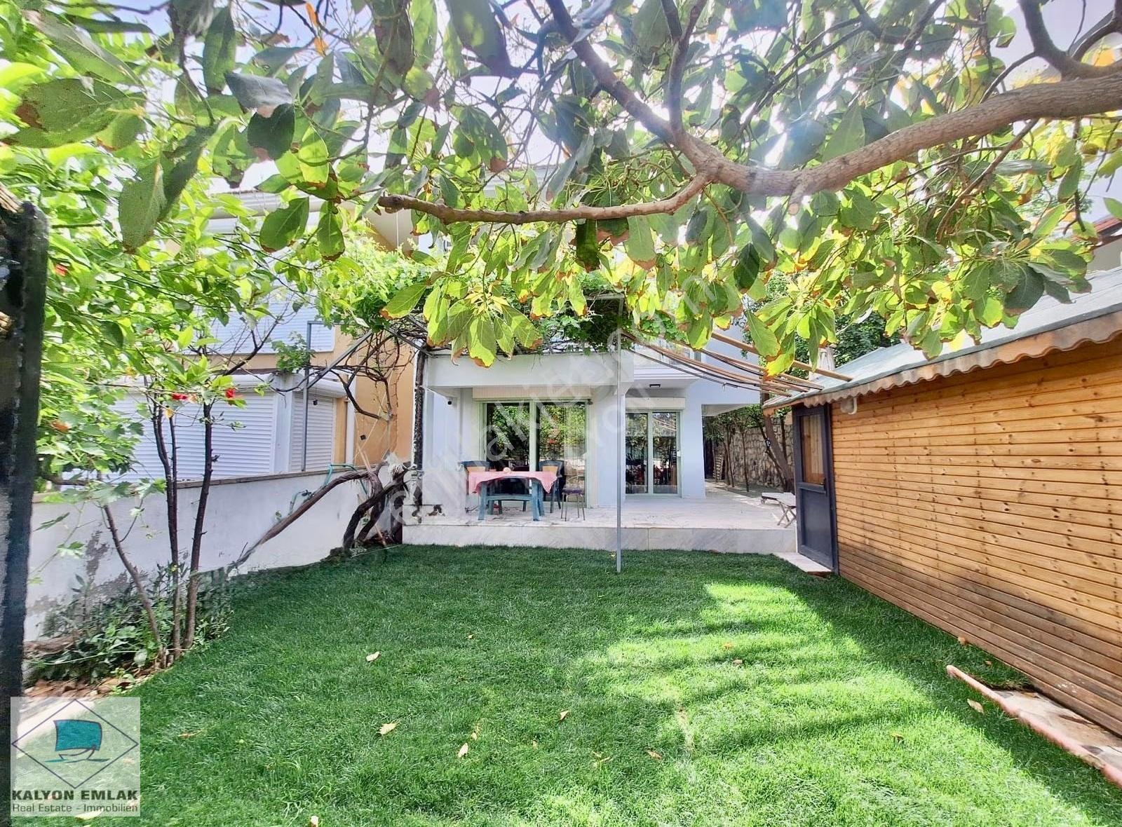 Çeşme Çiftlikköy'de Denize Yakın Kalyon'dan Kiralık 3+1 Villa - Görsel 8