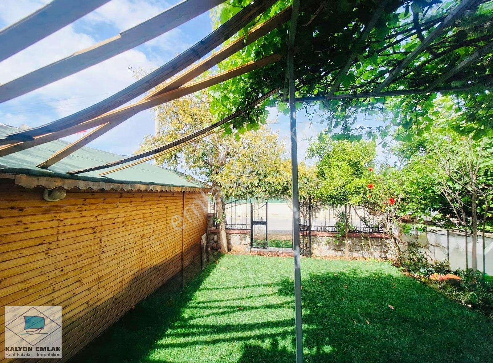 Çeşme Çiftlikköy'de Denize Yakın Kalyon'dan Kiralık 3+1 Villa - Görsel 34