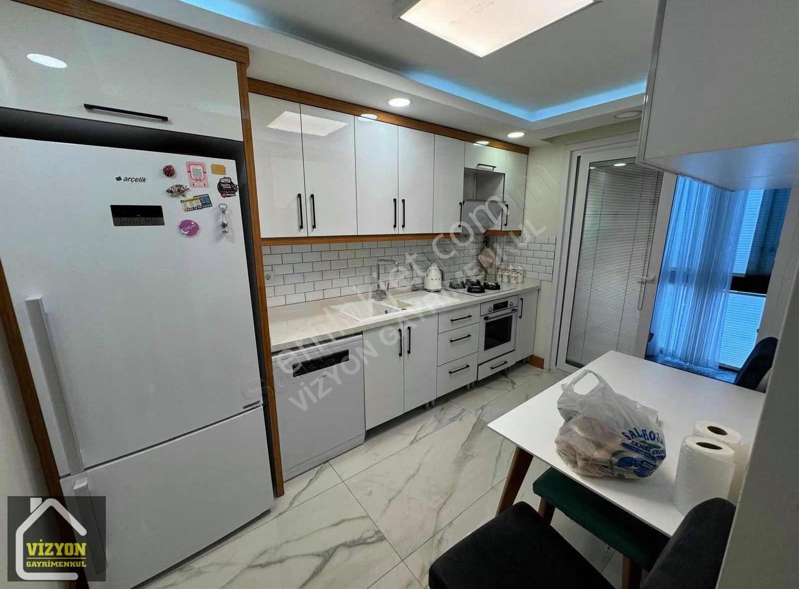 Güzelyalı Harika Bir 3+1 Geniş Kullanışlı Yeni Bina Otoparklı - Görsel 16