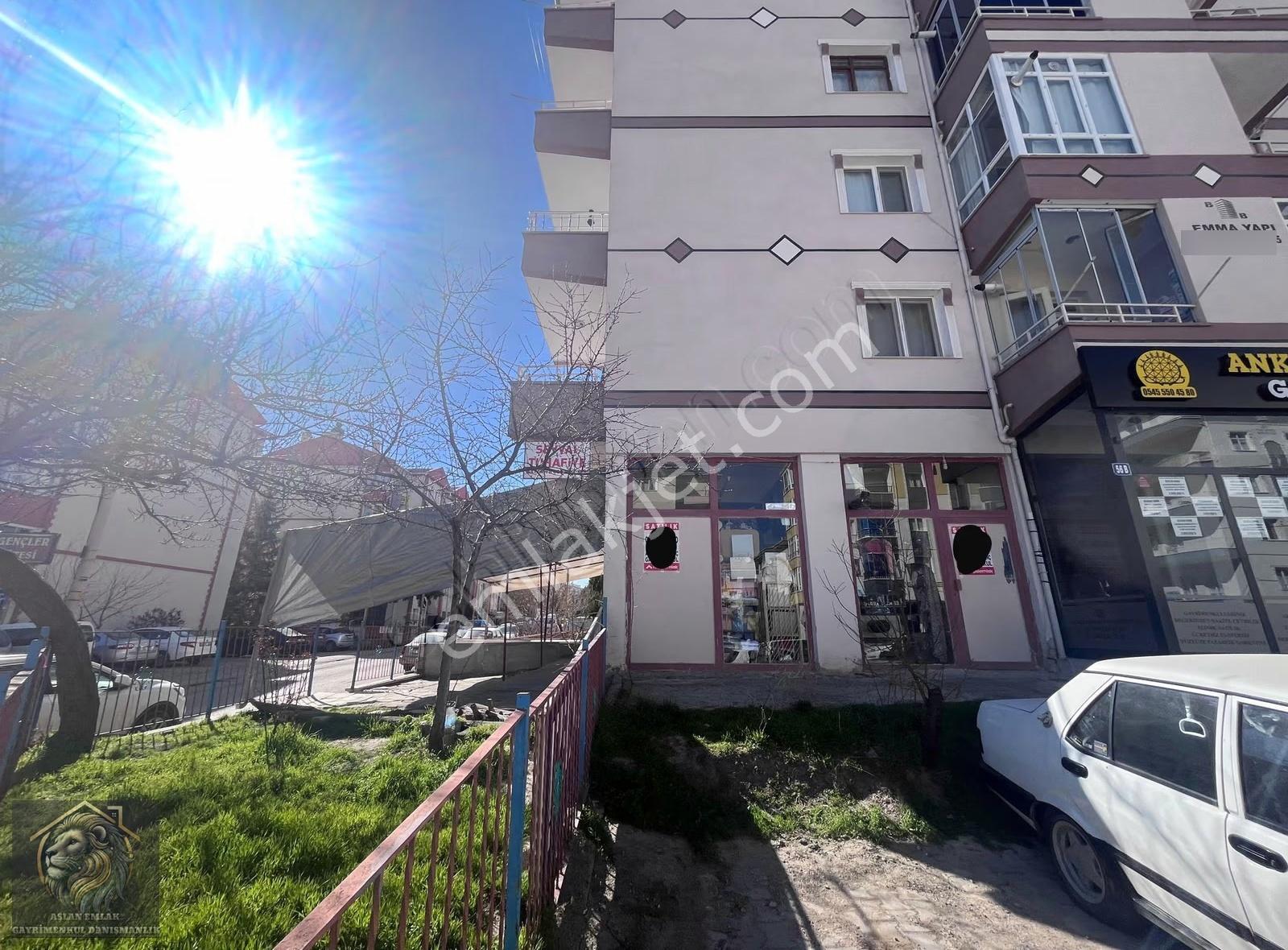 Andiçende Muhteşem Konumda Yatırımlık Köşebaşı Dükkan - Görsel 19
