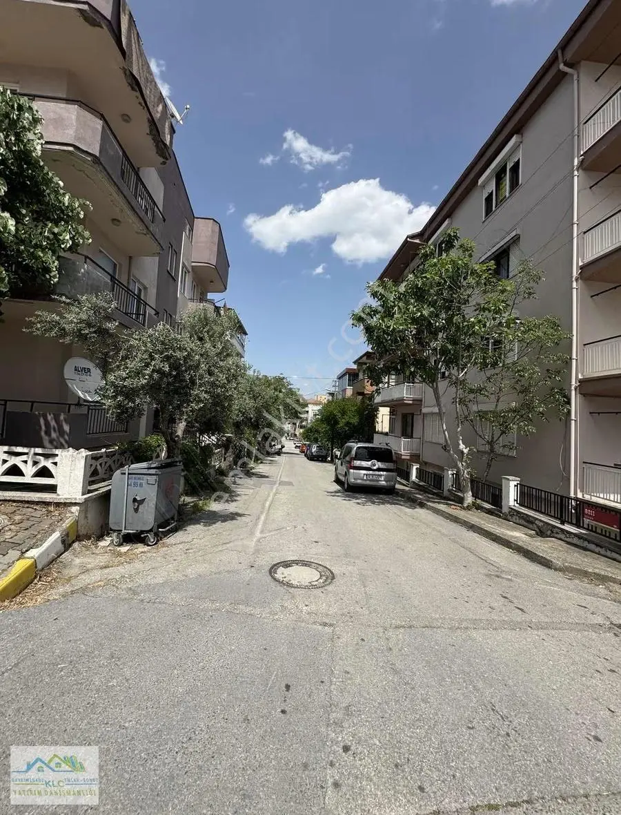 Klc'den Karesi Atatürk Mah'sinde Kiralık 3+1 Daire - Görsel 5