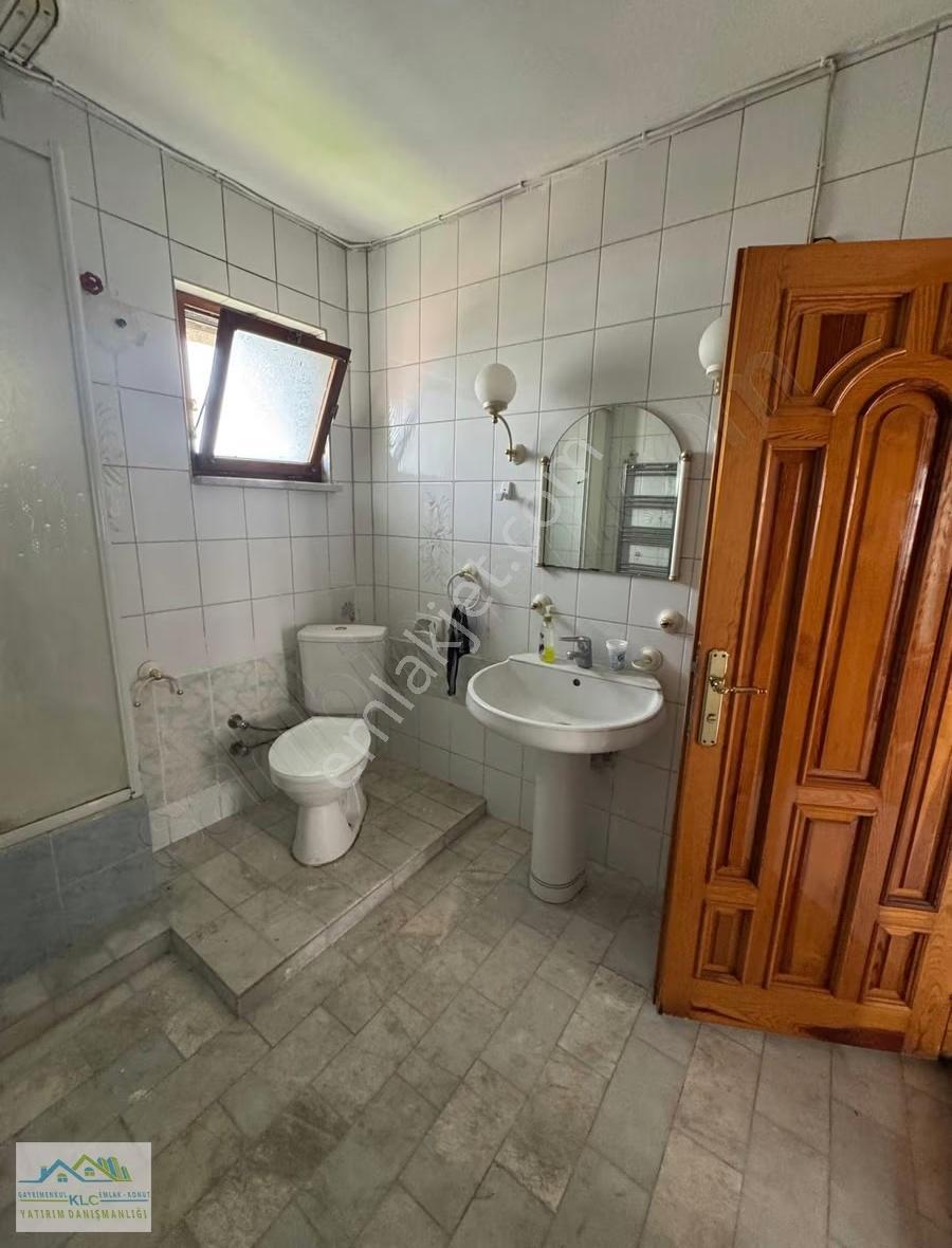 Klc'den Karesi Atatürk Mah'sinde Kiralık 3+1 Daire - Görsel 22