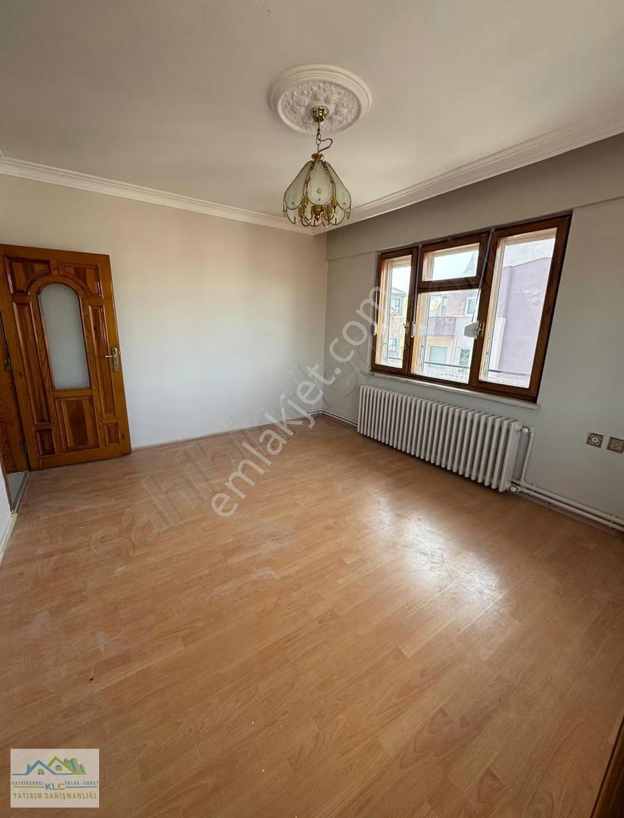 Klc'den Karesi Atatürk Mah'sinde Kiralık 3+1 Daire - Görsel 24