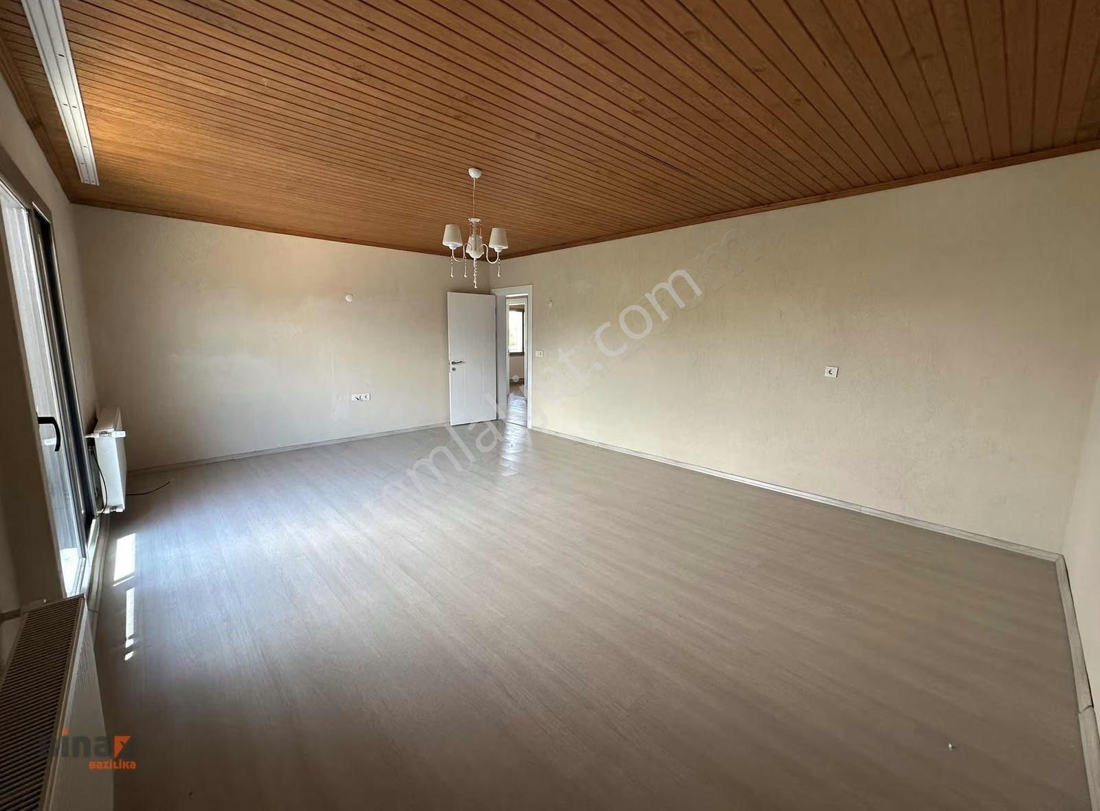 Fevzipaşa Mah. 220 M2 4+1 Satılık Daire - Görsel 2