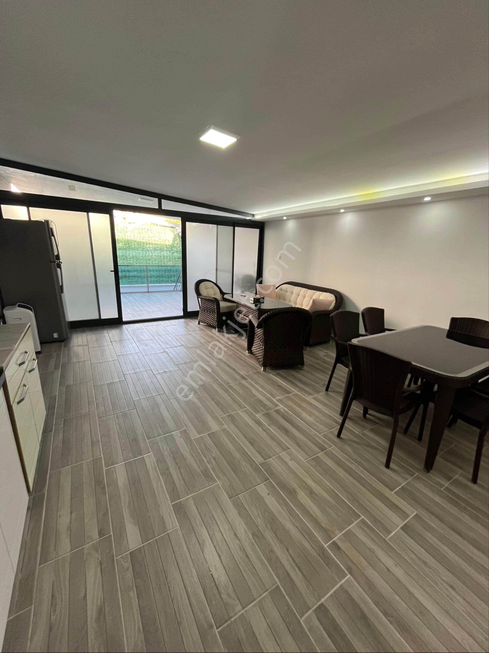 Güzelbahçe Kahramandere Lüks Havuzlu Tam Müstakil Villa - Görsel 13