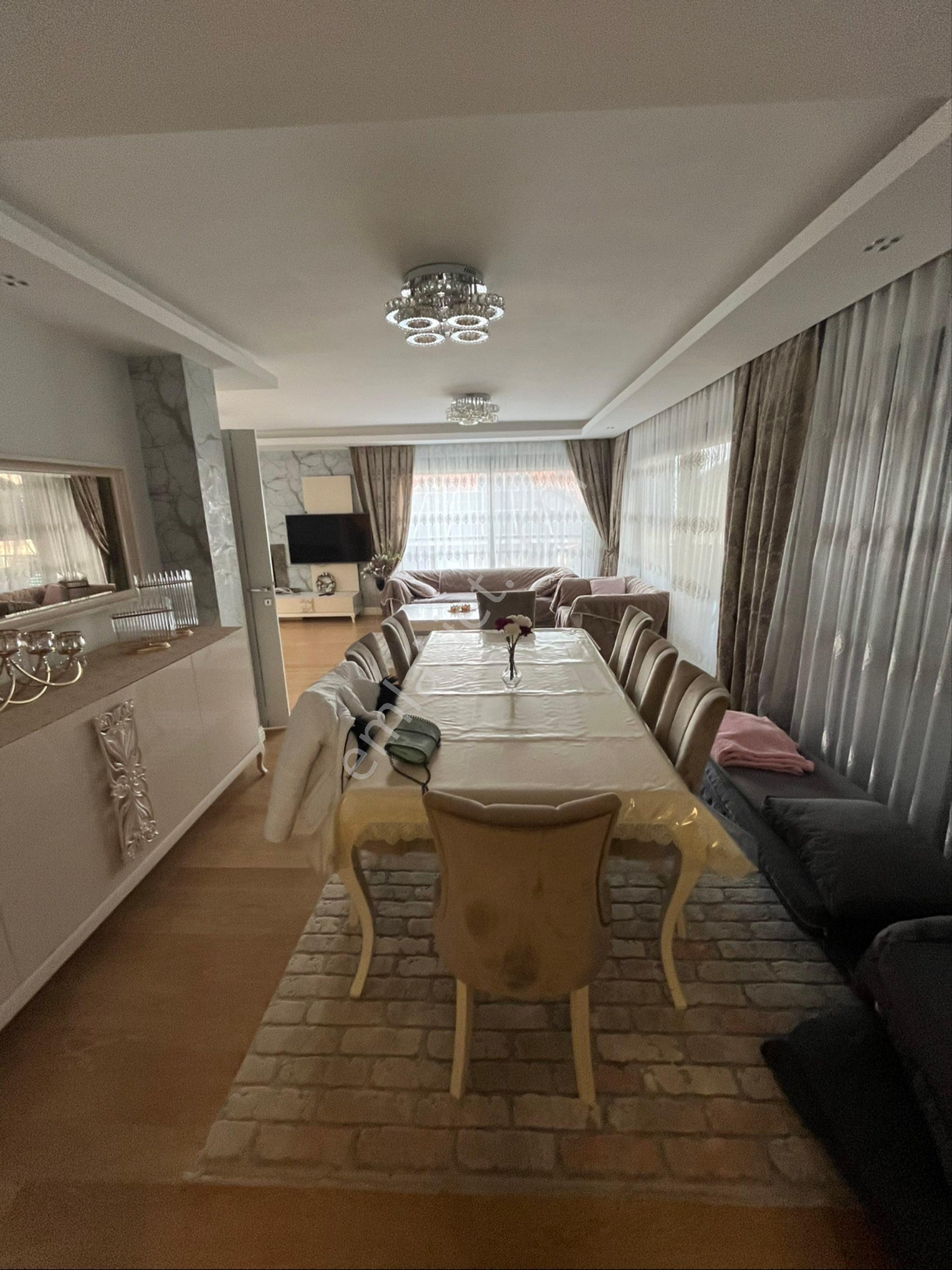 Güzelbahçe Kahramandere Lüks Havuzlu Tam Müstakil Villa - Görsel 12