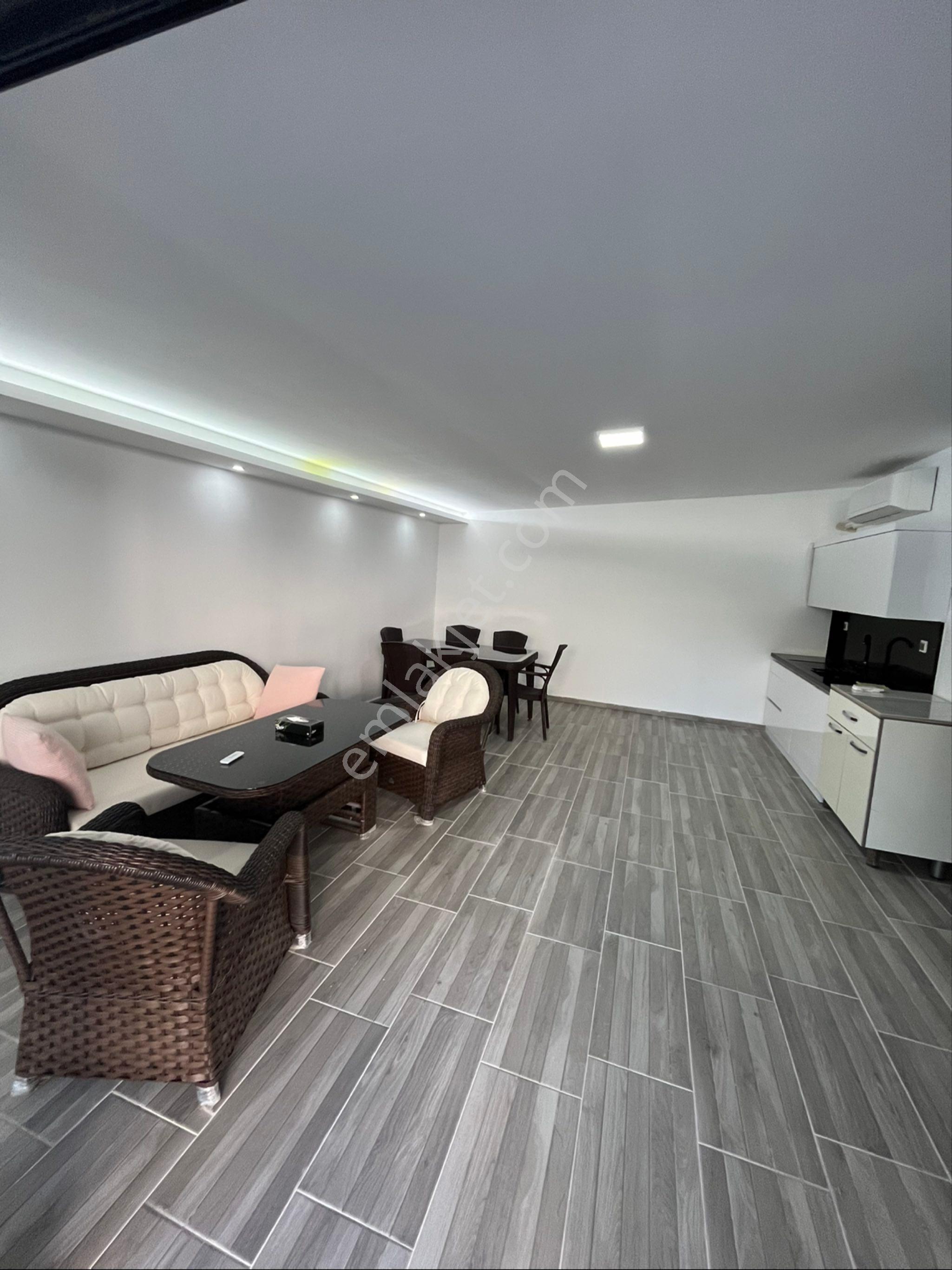 Güzelbahçe Kahramandere Lüks Havuzlu Tam Müstakil Villa - Görsel 15