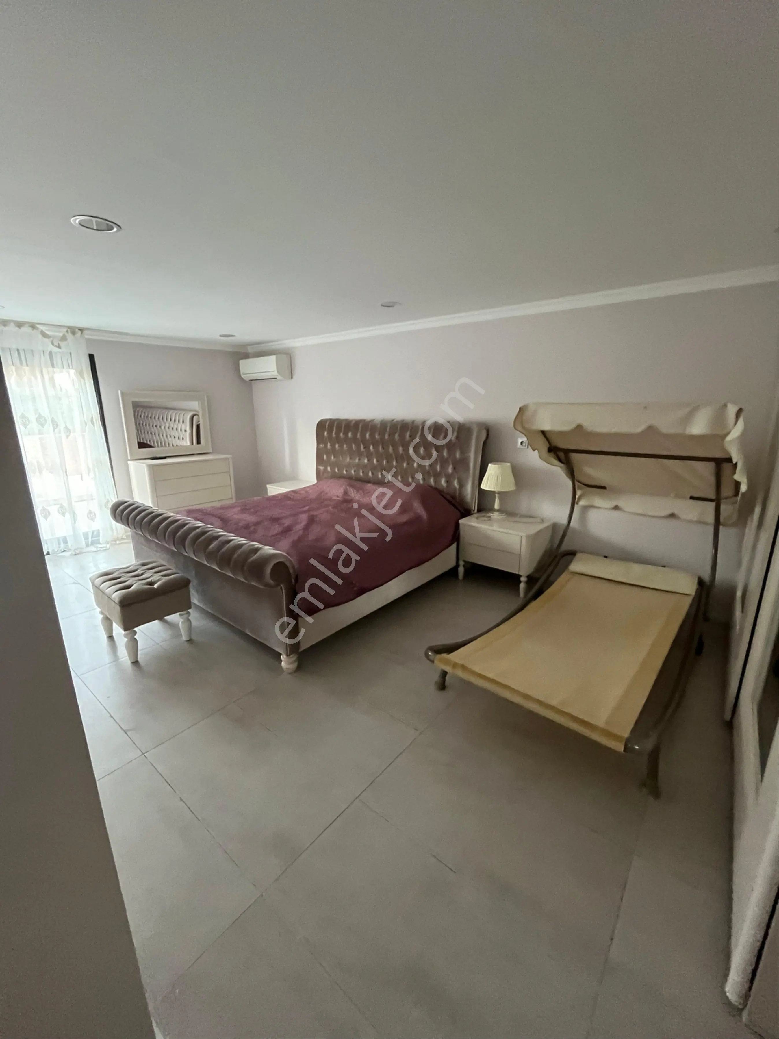 Güzelbahçe Kahramandere Lüks Havuzlu Tam Müstakil Villa - Görsel 9