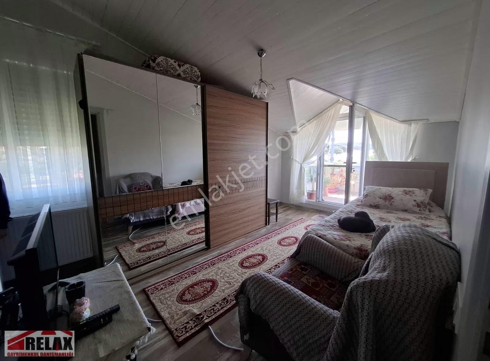 Urla Zeytinalanında Denize Çarşıya Yakın 3+1 Dublex Daire - Görsel 12