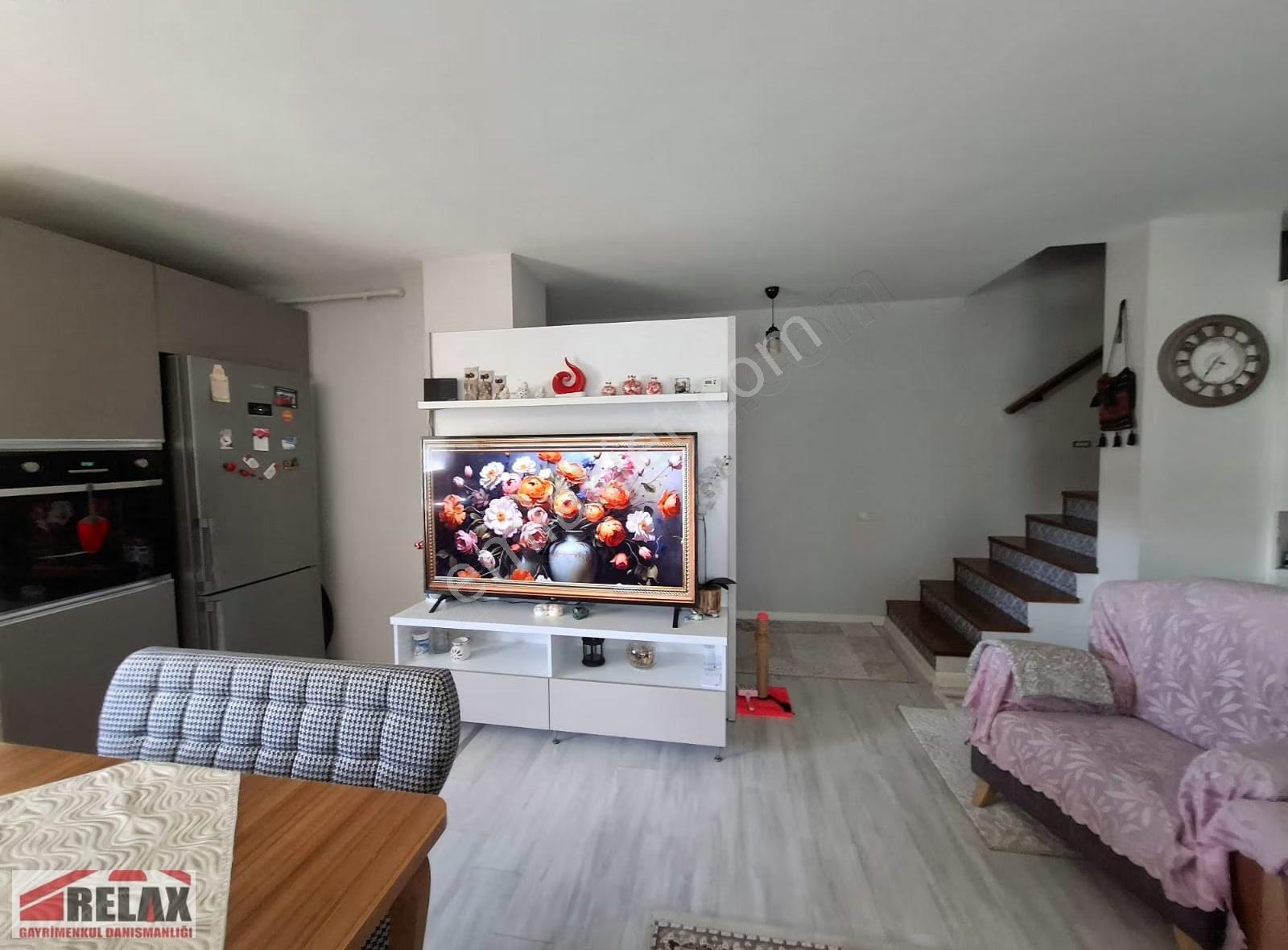 Urla Zeytinalanında Denize Çarşıya Yakın 3+1 Dublex Daire - Görsel 17