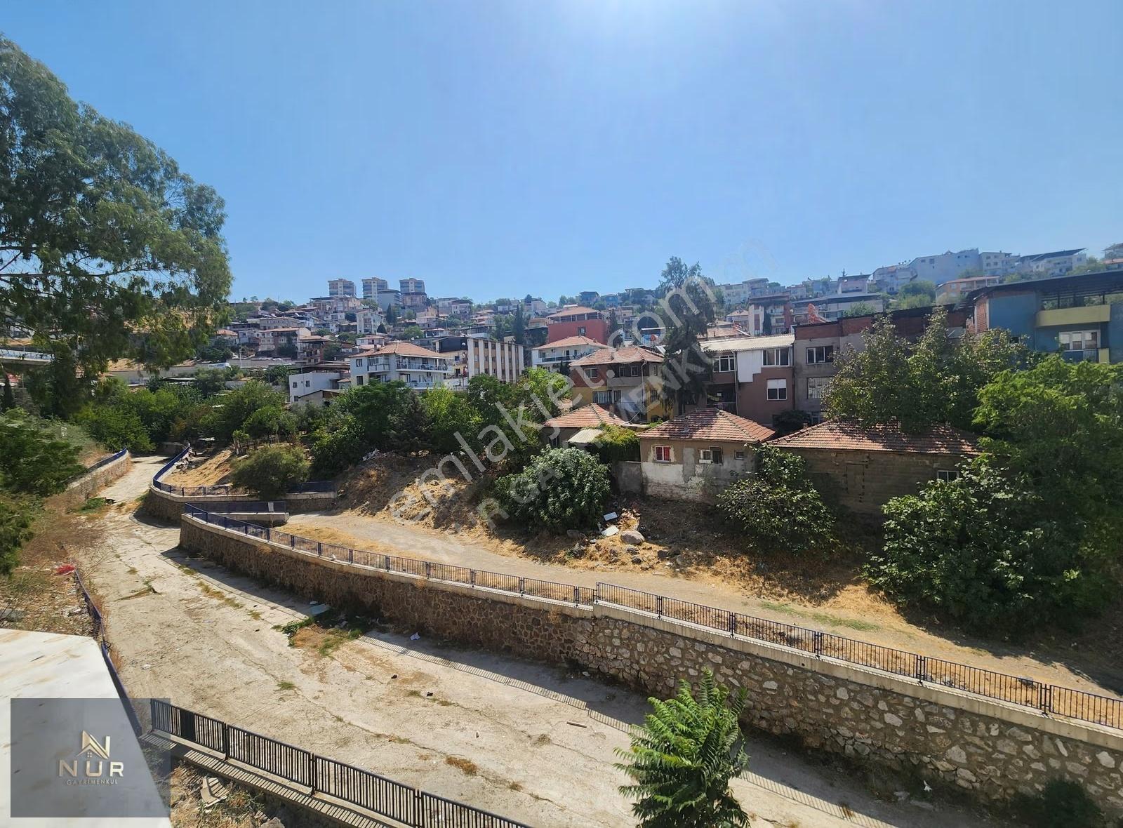Bayraklı Onur Mh. Çevre Yolu Yakını 2+1 Teraslı Satılık Daire - Görsel 17