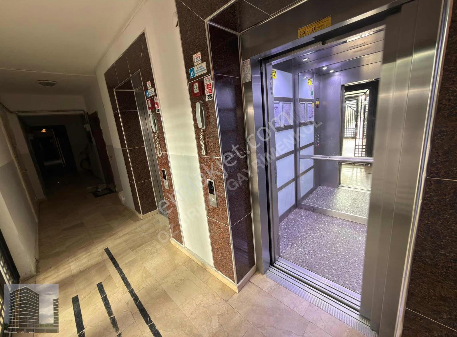 Öz Urhanlar Emlaktan Seyrantepe Mah. Acil Satılık 3+1 Lüks Daire - Görsel 34