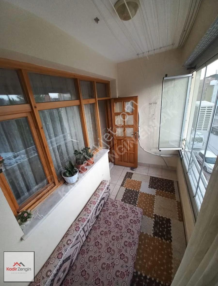 Sakarya Mah Salı Pazarı Karşısında 3+1 Geniş Daire - Görsel 16