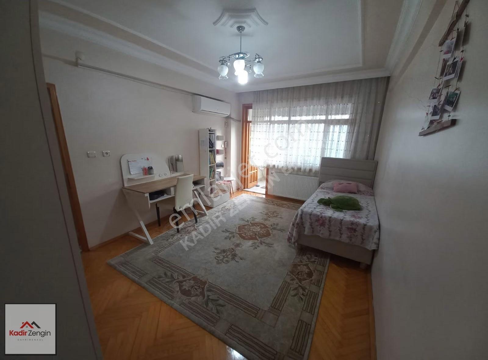 Sakarya Mah Salı Pazarı Karşısında 3+1 Geniş Daire - Görsel 10