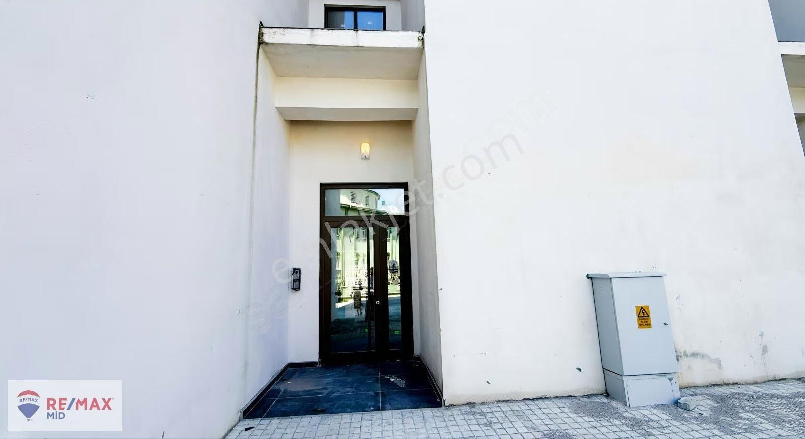 Remax Mıd Plevne Mah Ultra Lüks Prestıjlı Kıralık Ofıs - Görsel 16